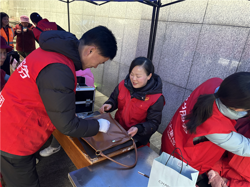 ����Ǯ������