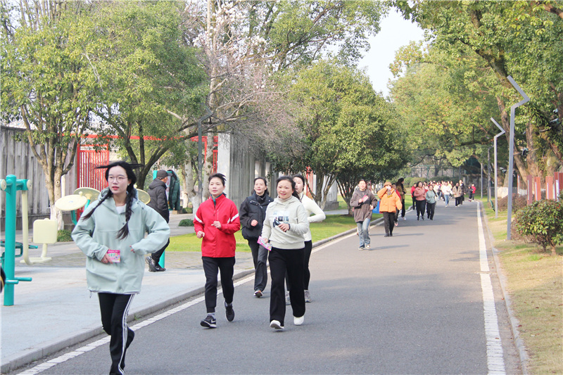 ����Ǯ������